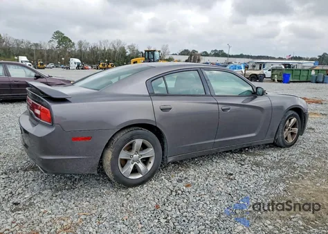 2014 Dodge Charger Se z USA, uszkodzony, nr VIN 2C3CDXBG6EH361941